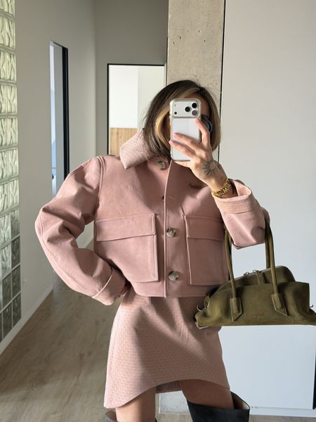 Куртка з екозамші на ґудзиках рожевого кольору XS/S cutiecot029xss фото