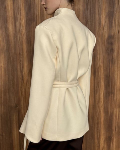 Пальто жакет молочного кольору Fall Winter XS/S vocutiee003xss фото